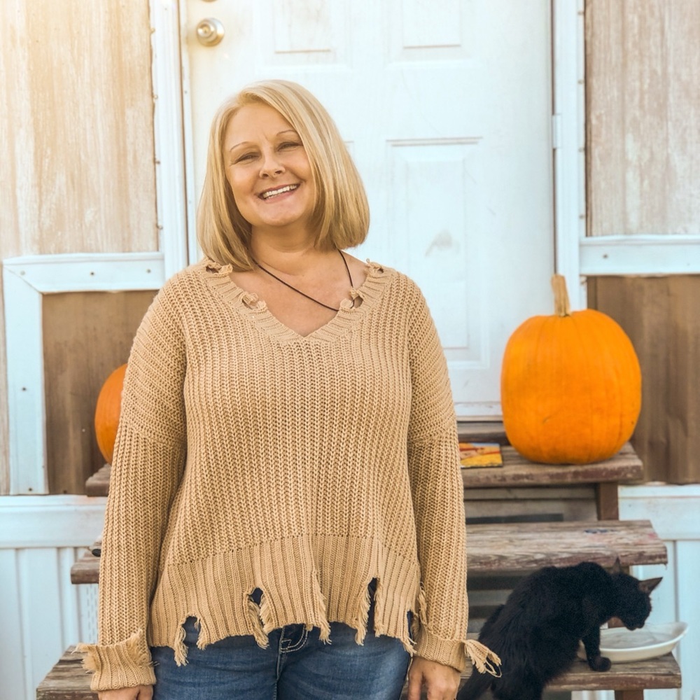 Meet your Posher, Crystal